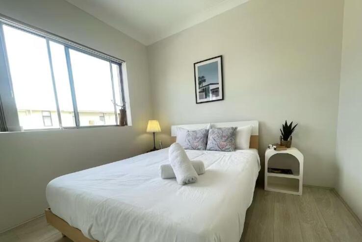 Modern 3 Bedroom Flat In Ryde